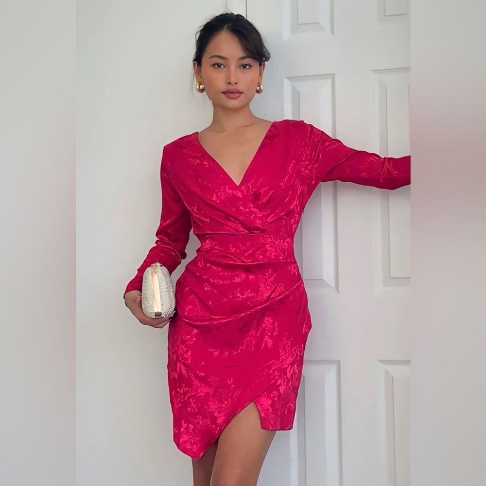 Raspberry long sleeve midi dress